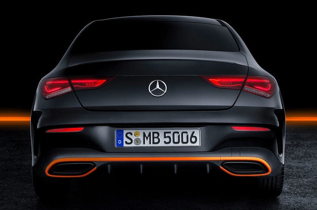Mercedes-Benz представил новый седан CLA
